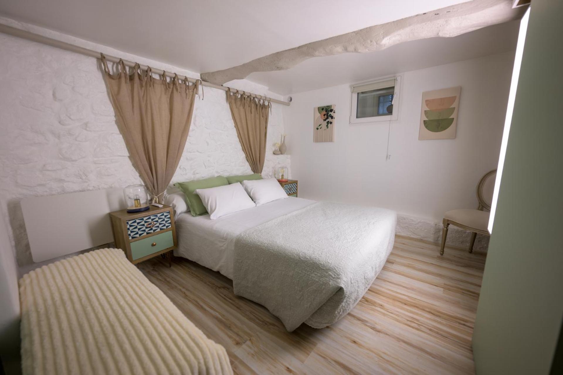 Cosy Flat In The Heart Of Valbonne Village Esterno foto