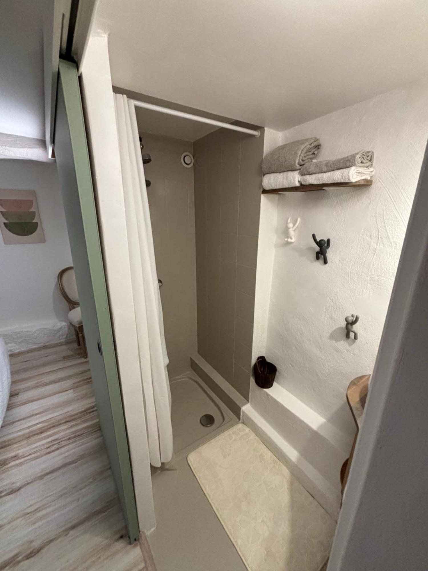 Cosy Flat In The Heart Of Valbonne Village Esterno foto
