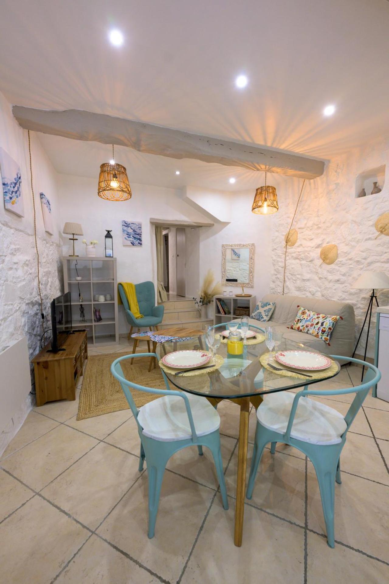 Cosy Flat In The Heart Of Valbonne Village Esterno foto