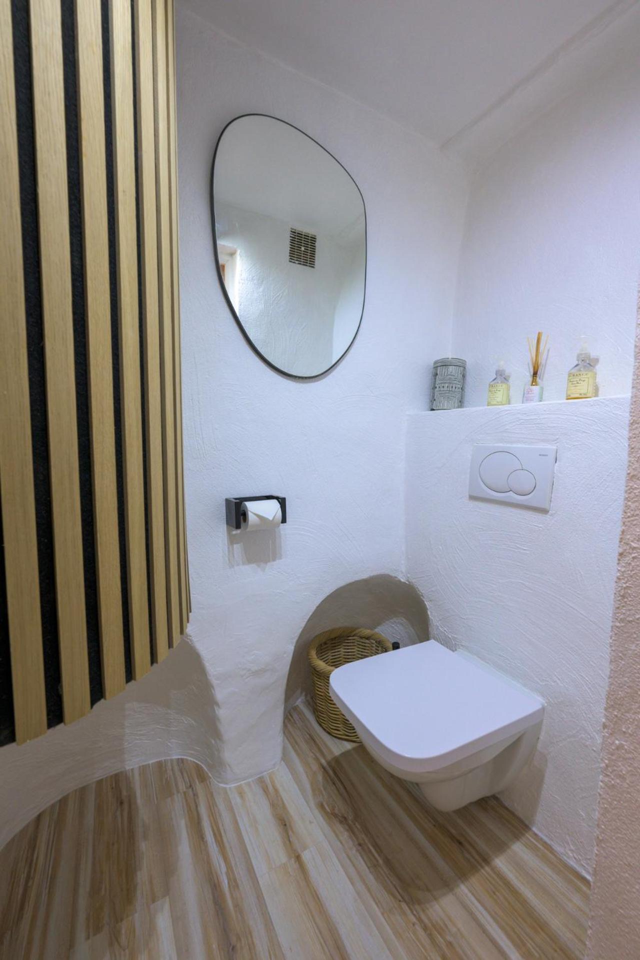 Cosy Flat In The Heart Of Valbonne Village Esterno foto