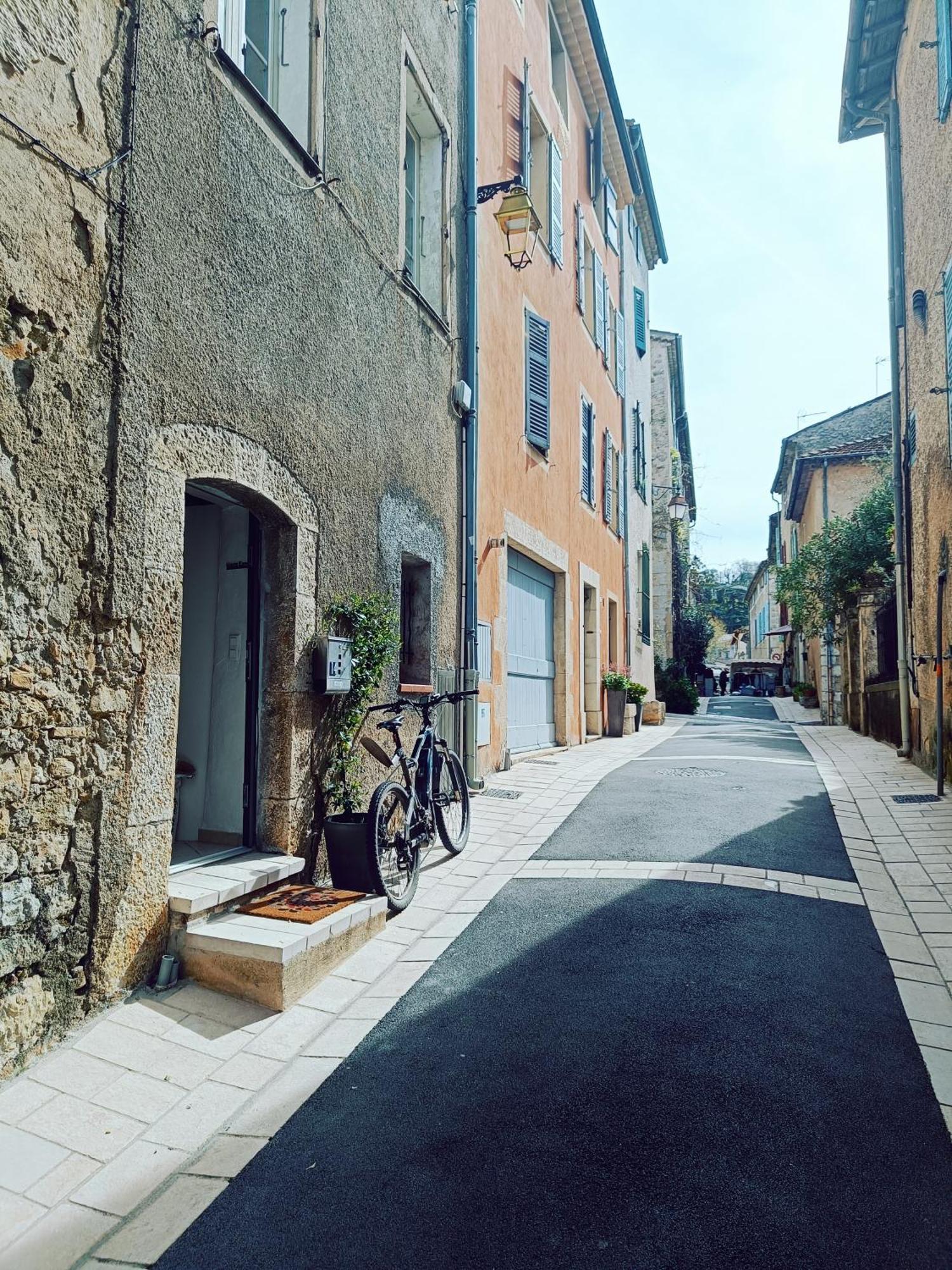 Cosy Flat In The Heart Of Valbonne Village Esterno foto