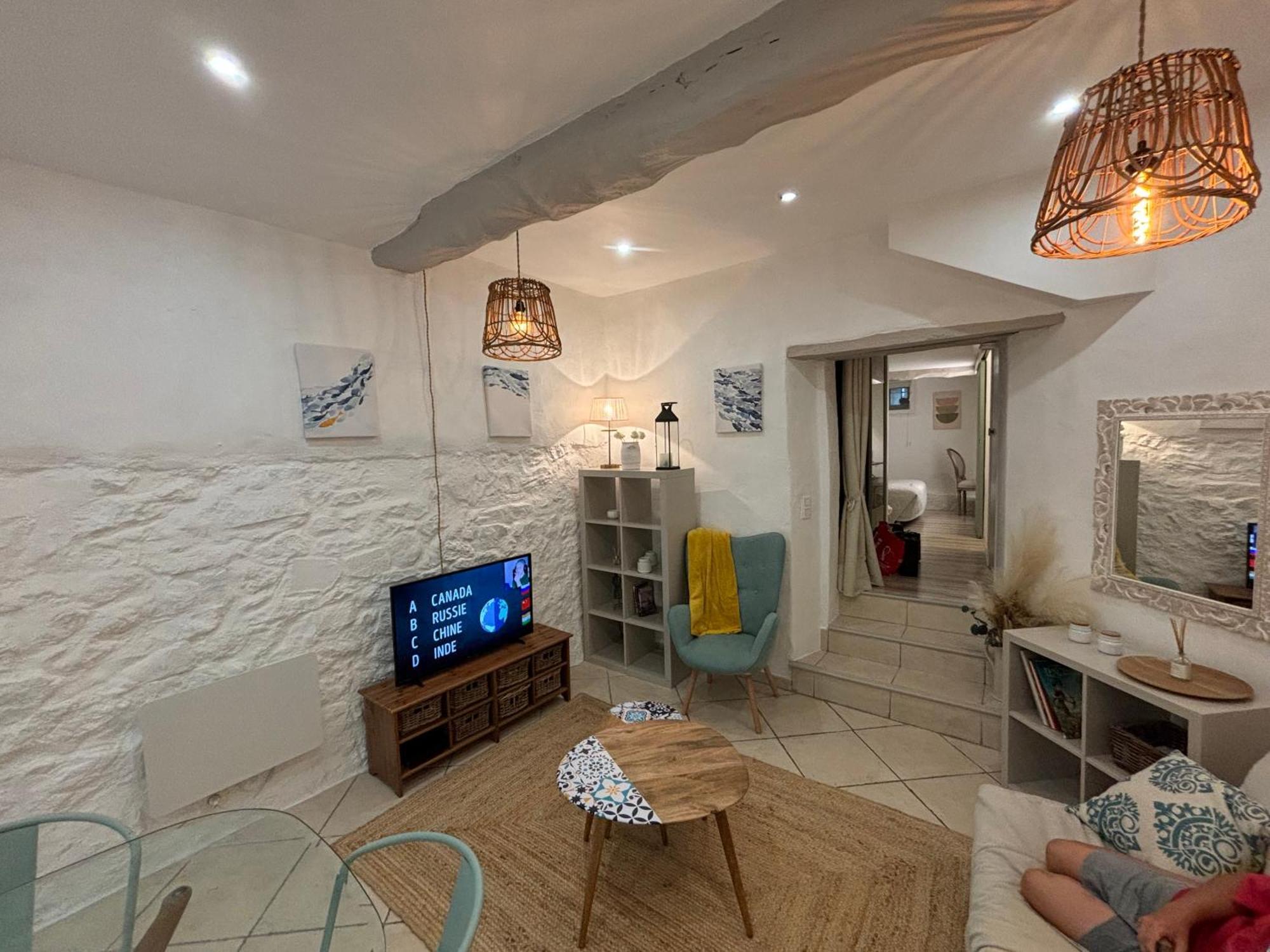 Cosy Flat In The Heart Of Valbonne Village Esterno foto