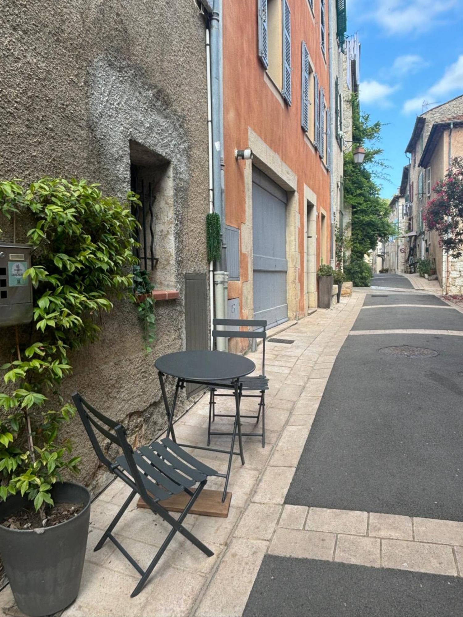Cosy Flat In The Heart Of Valbonne Village Esterno foto